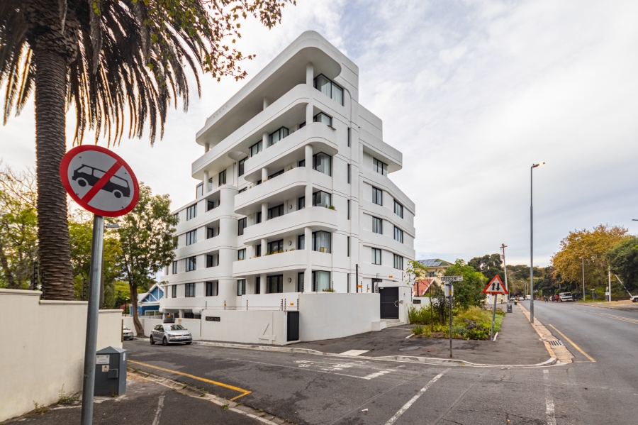 2 Bedroom Property for Sale in Claremont Upper Western Cape